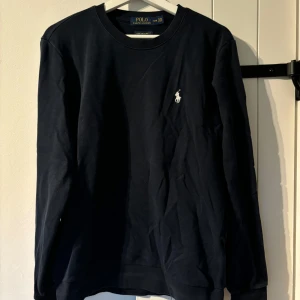 Ralph Lauren - Bra skick Storlek M  Lager 157, Ralph Lauren, Samso Samso, HM, Ck, Calvin Klein, Axel Arigato, Dickies, Colmar, Acne studios, Tnf, The Norh Face Weekday, East West