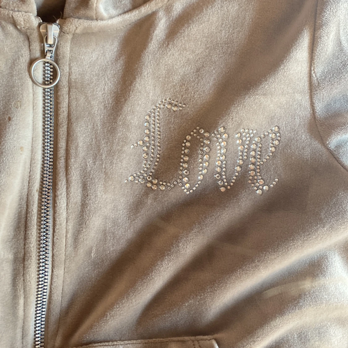 Len sammet tjocktröja från Lindex  - 91