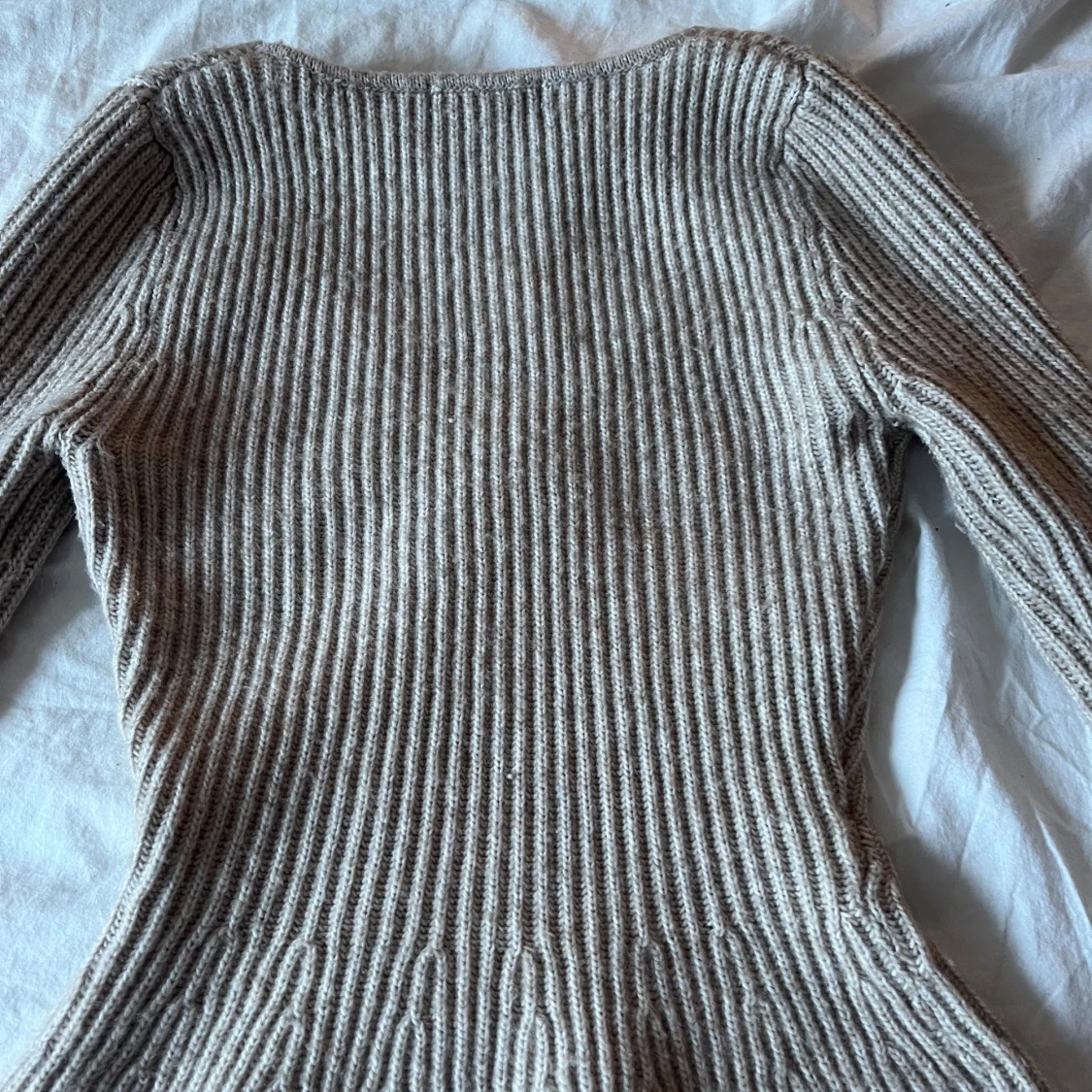 Stickad tröja  - 2