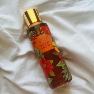 victorias secret mango smash body mist  - köpt i spanien på victorias secret  aldrig använts 💞