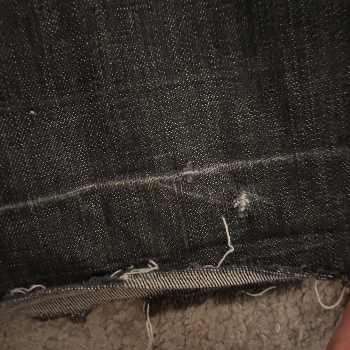 Lågmidjade svarta jeans💕 - 3