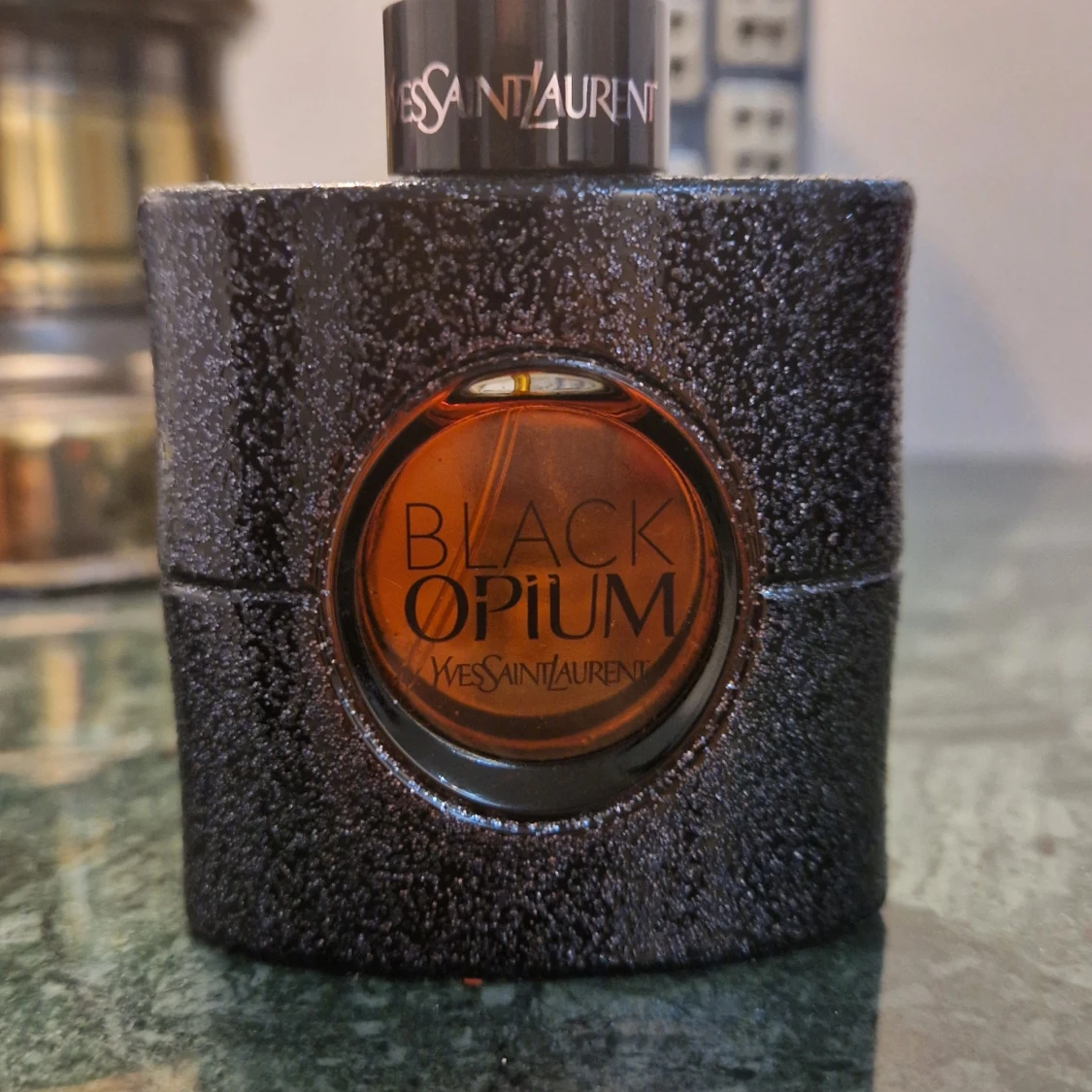 Black Opium parfym från Yves Saint Laurent - 1