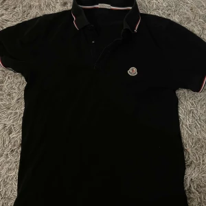 moncler t shirt - moncler tshirt snabb affär