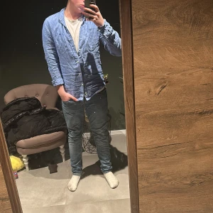 Morris skjorta - 8/10 skick Används inte. Ny pris: 1499kr