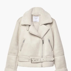 Vit jacka med bälte - Helt ny jacka från Zalando. Storlek M