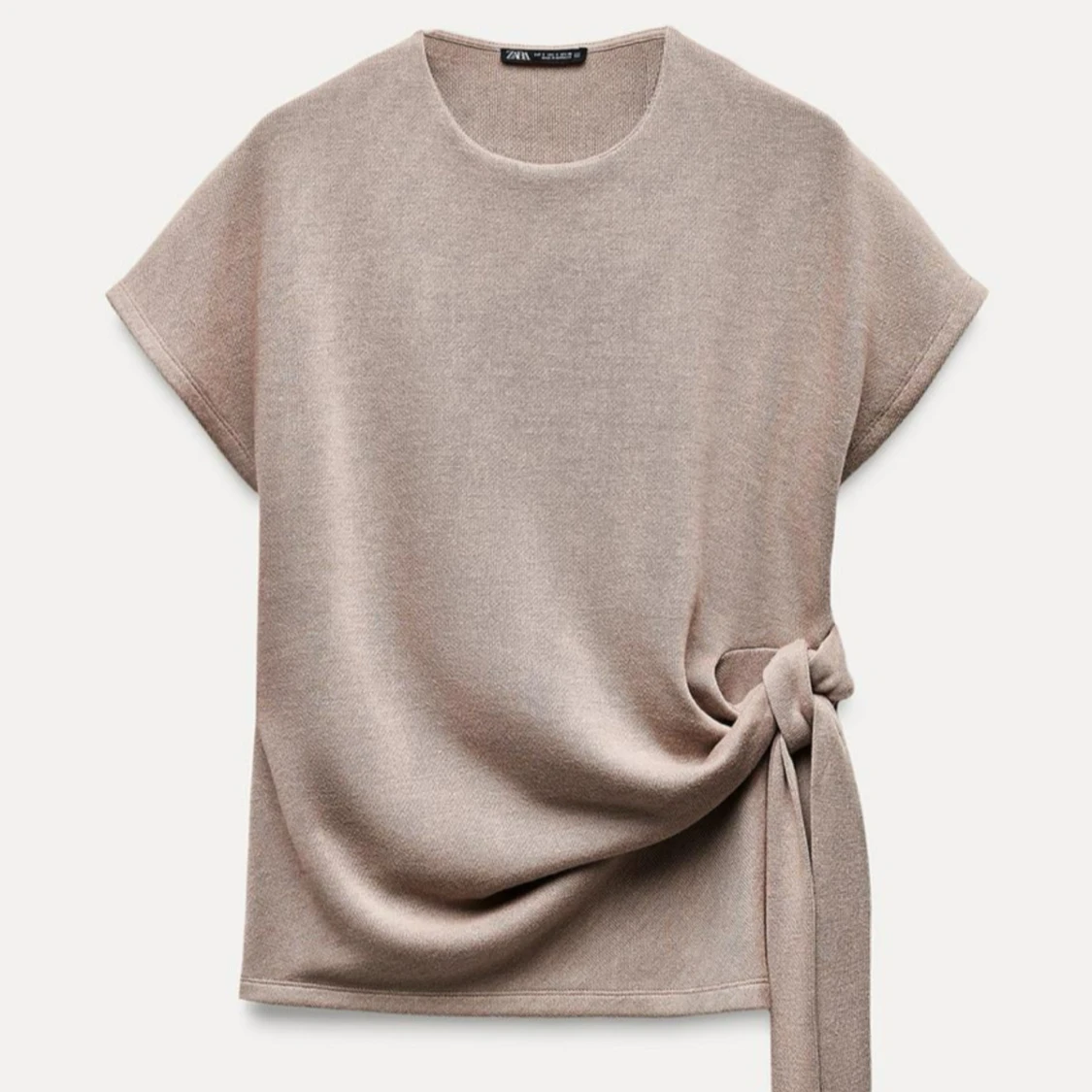 Beige topp med knyt från Zara