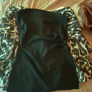 Tub topp  - Storlek M men skulle säga att den är mer S