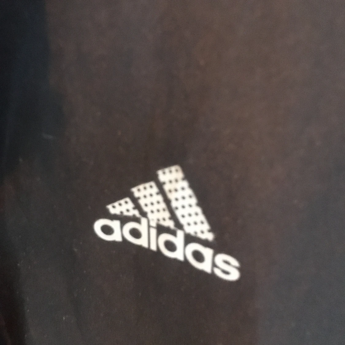 Svart vindjacka från Adidas stl small - 3