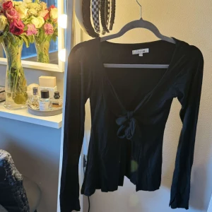 Design by Si blus - Jätte fin knytblus från Design By Si💕Perfekt till sommaren💕