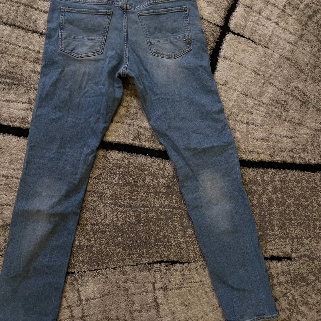 Blå jeans från Tommy Hilfiger - 90