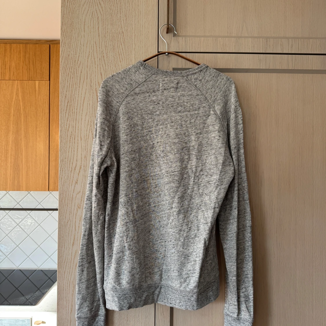 Grå sweatshirt från NN07 - 90