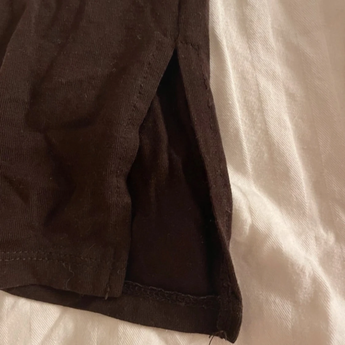 Brun långärmad topp från Gina Tricot - 90