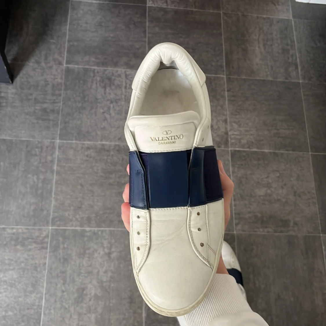 Valentino Opens Blåa - 93