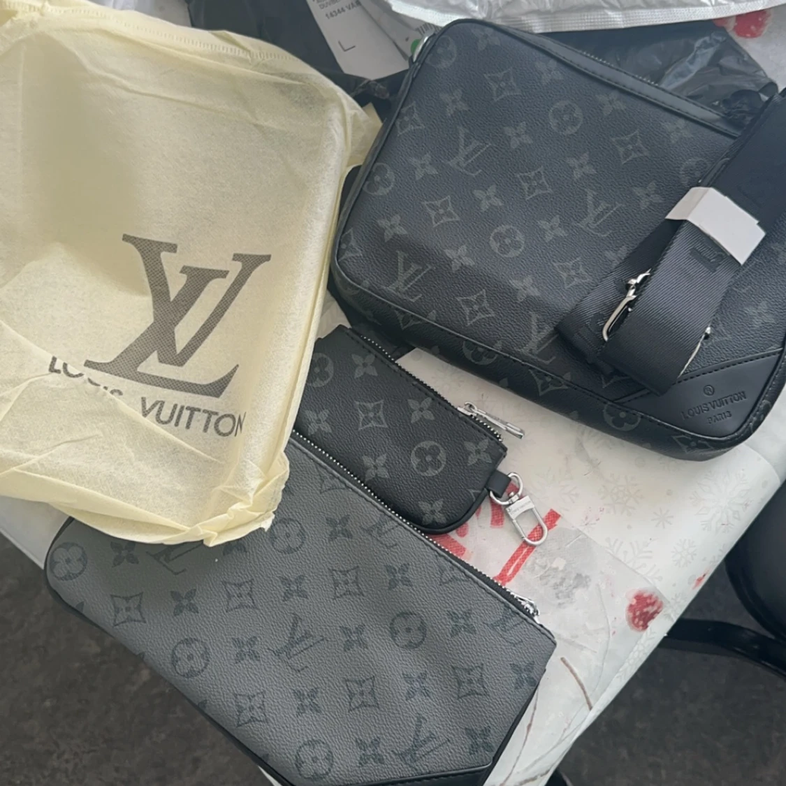 L v bag