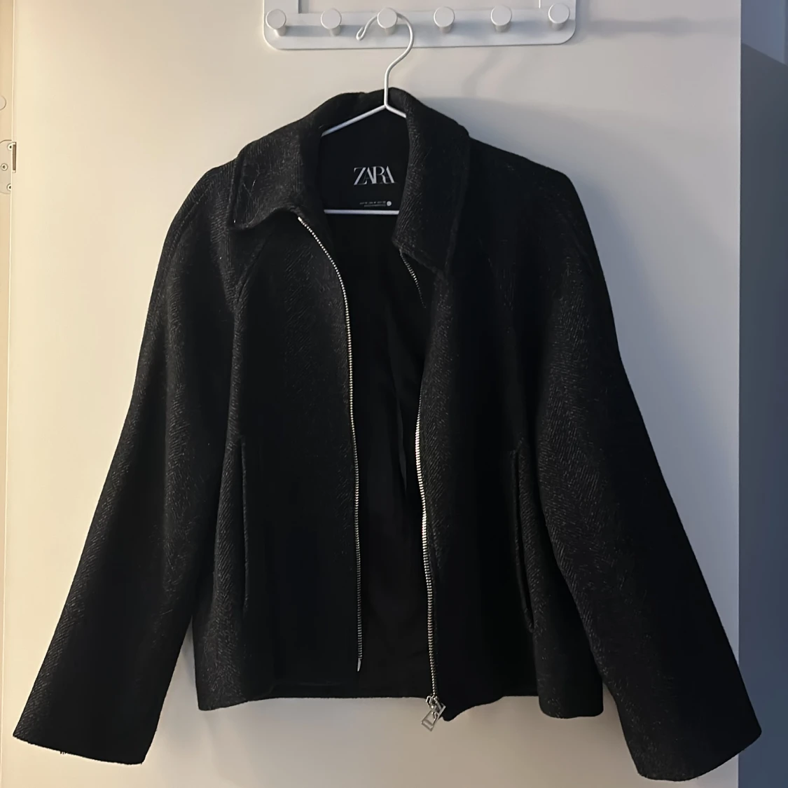 Mörkblå jacka zara - 90