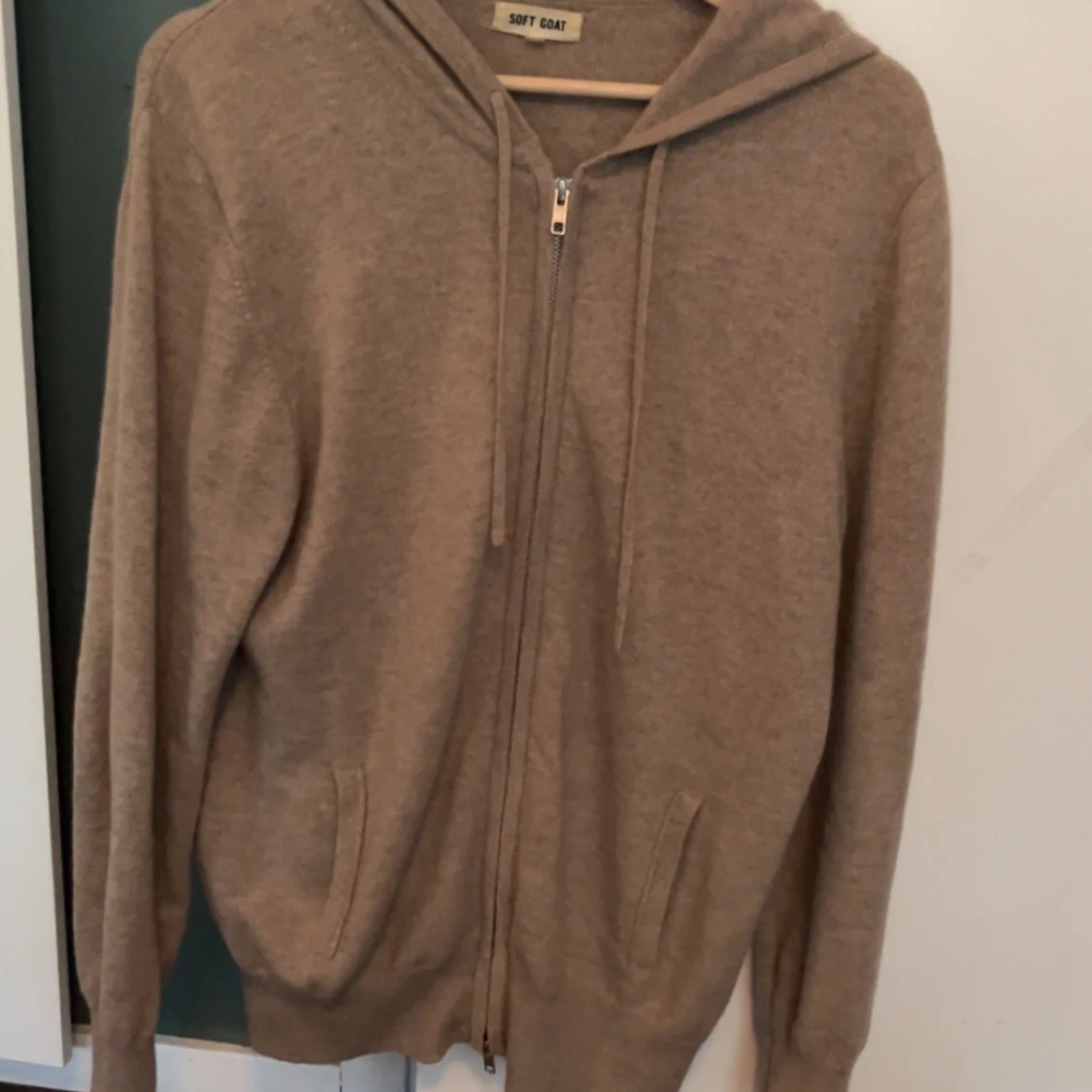 Cashmere hoodie  - 90