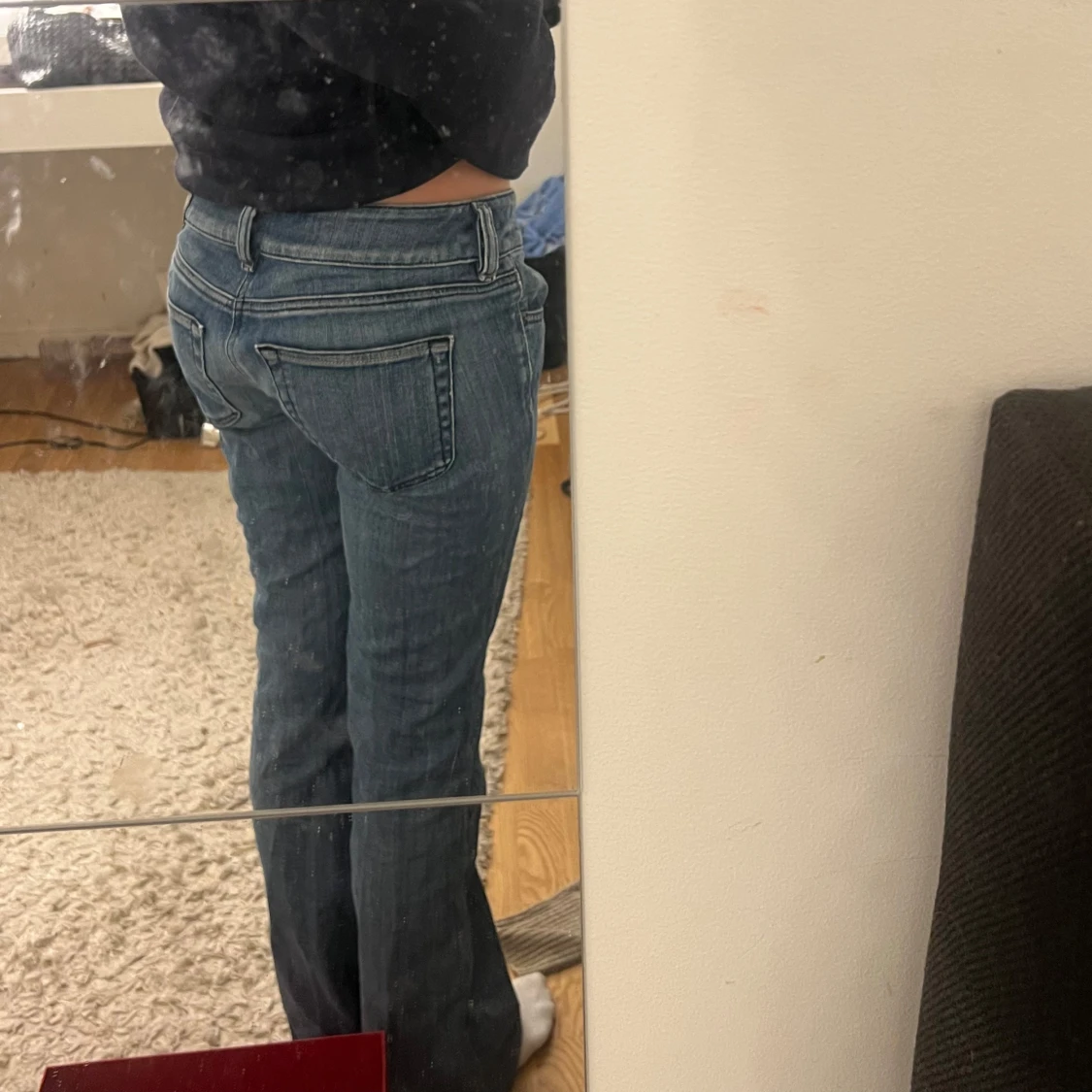 Blå jeans med bootcut - 91