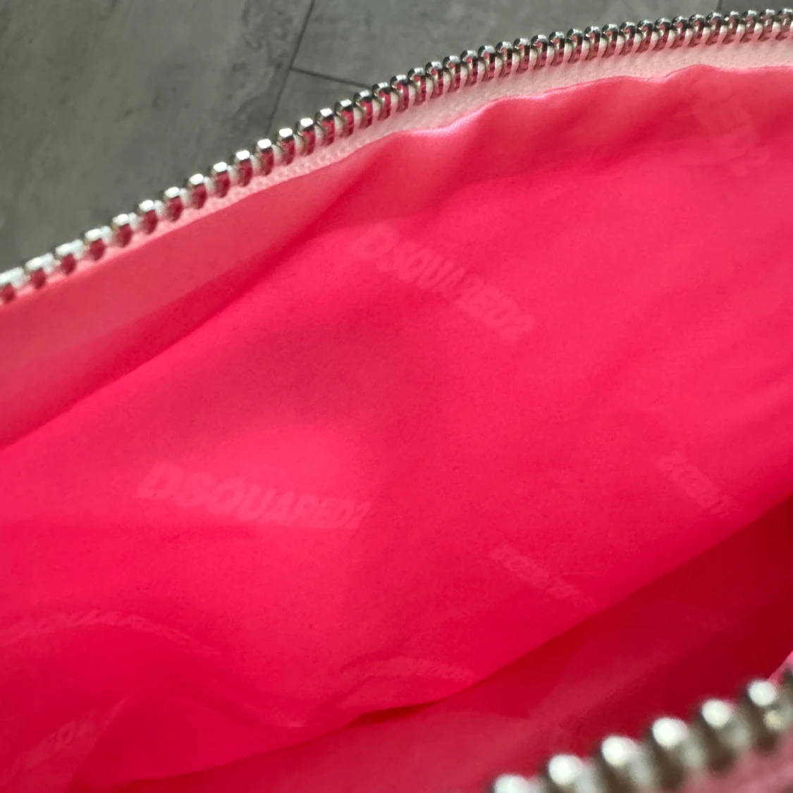 Dsquared2 väska - 91