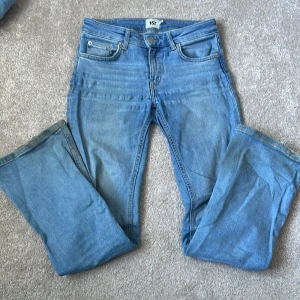 Lowboot Jeans - Lowboot Jeans