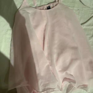 Topp  - Topp från SHEIN 