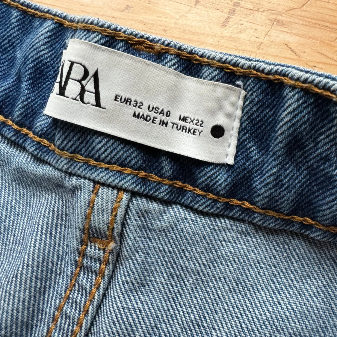 Blå jeansshorts från Zara - 91