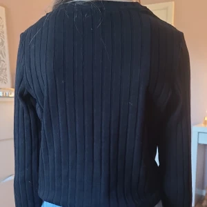 Lång ärmad  - Storlek 134/140 8-10 y