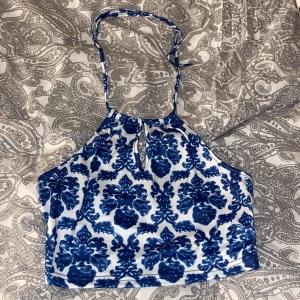 Topp - Fest/semester topp! Använd 1 gång, jätte skönt material. Köpt från shein 🙃🩷. 