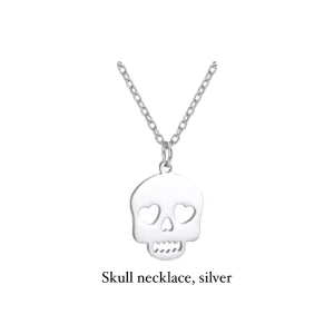 Halsband döskalle - Dö skalle halsband i silver, kedjan är 50cm🙂 150kr/St🎀