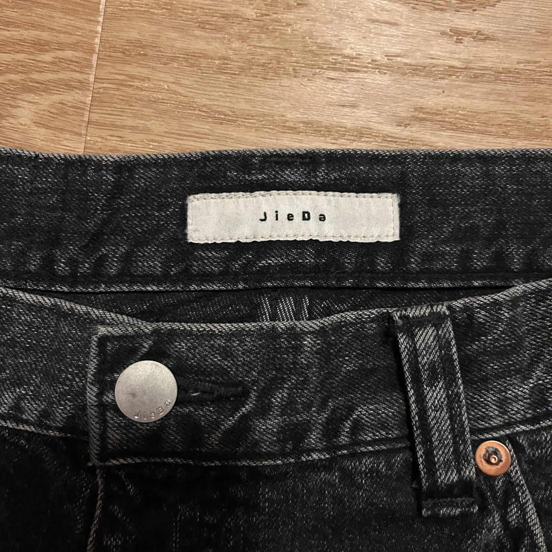 Svarta jeansbyxor från JieDa - 91