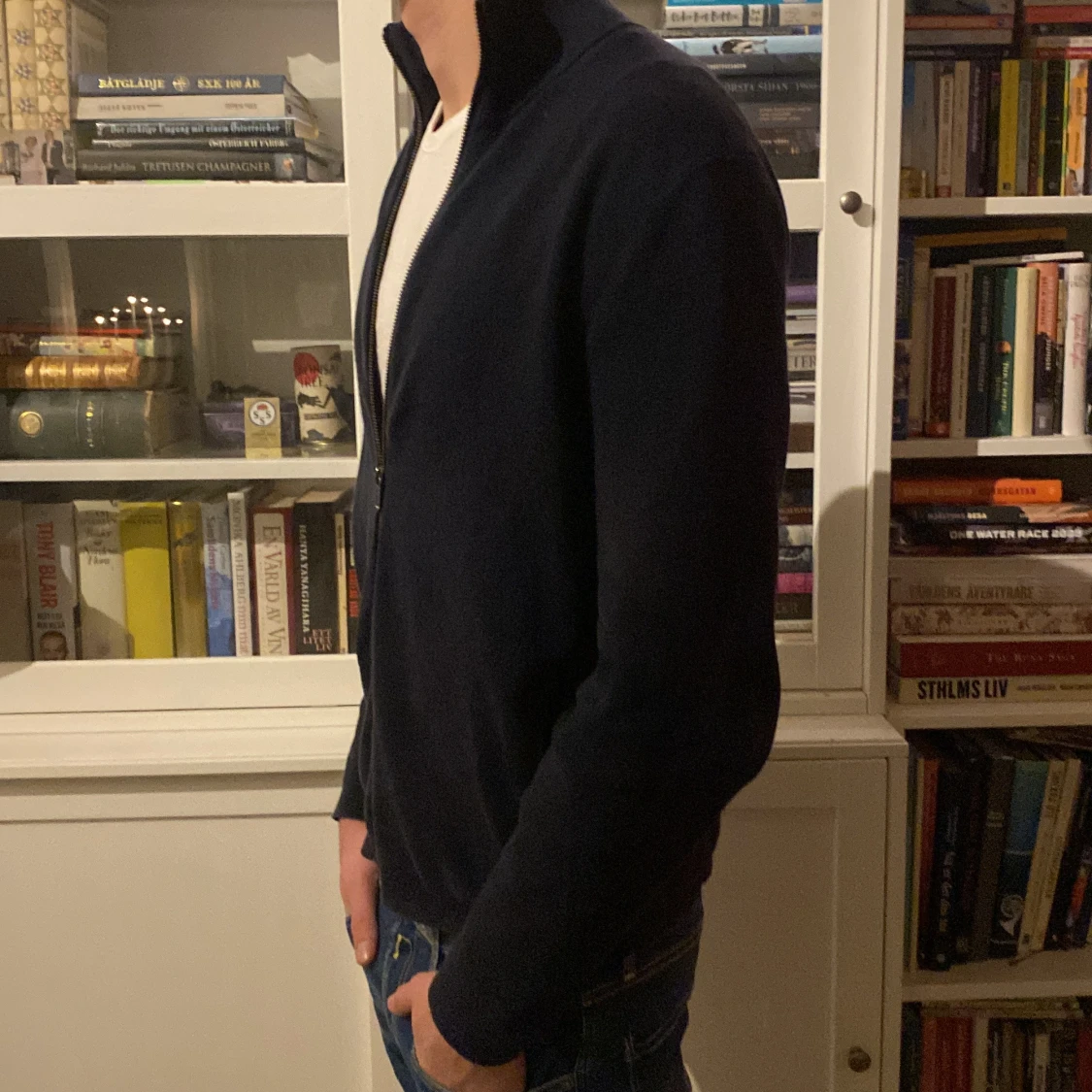 Mörkblå tröja med dragkedja från Massimo Dutti - 90