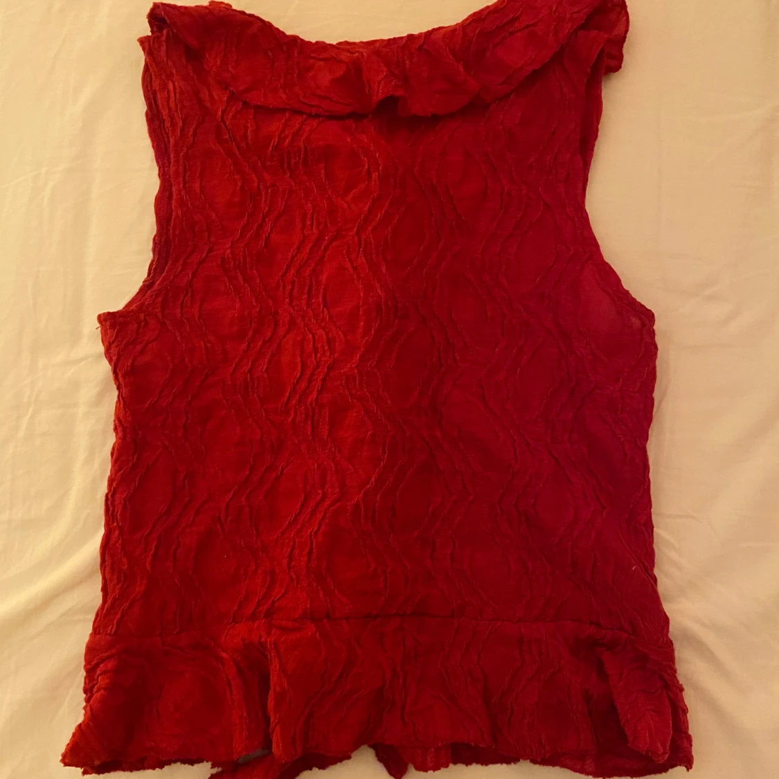 Röd volang blus - 91