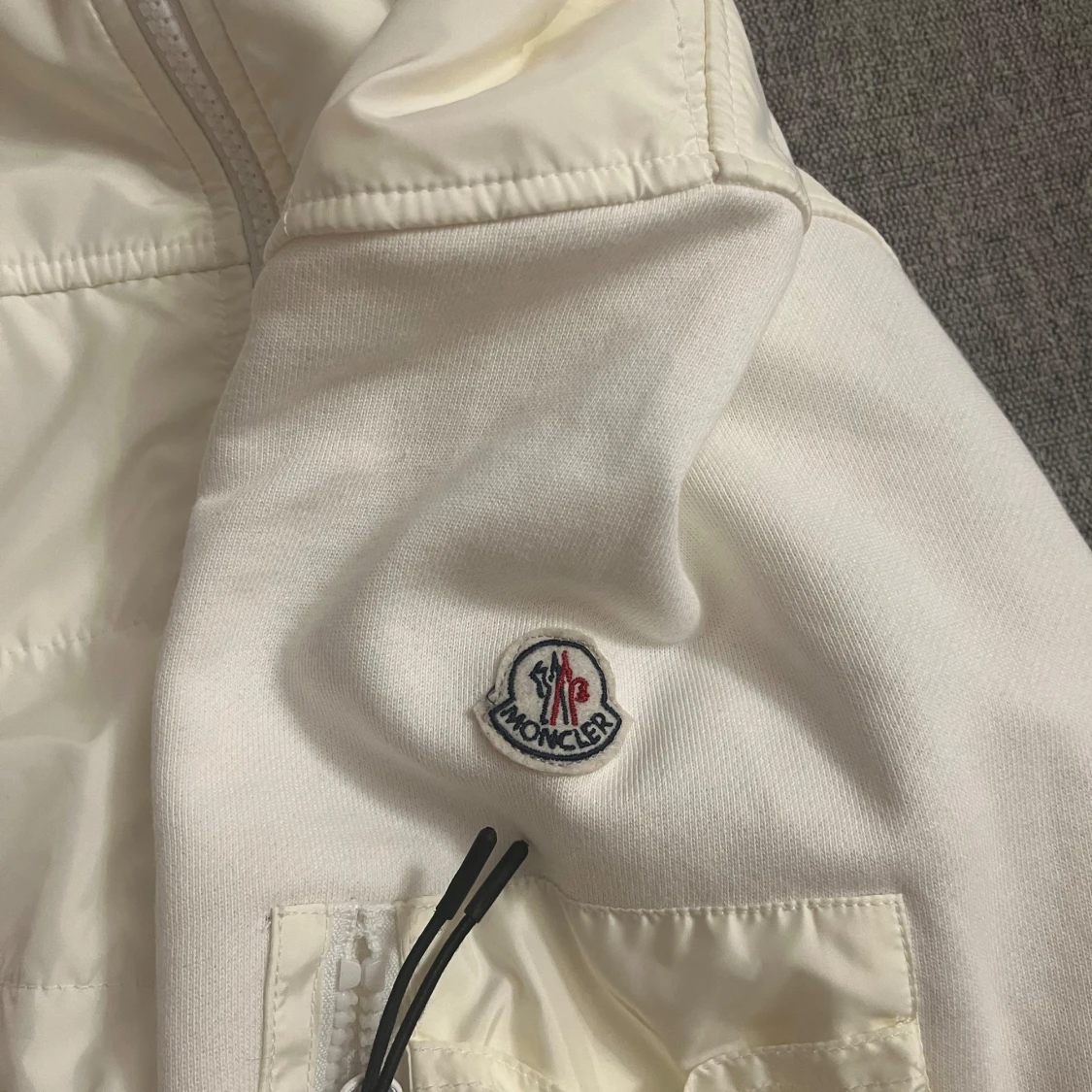 Vit jacka från Moncler - 90