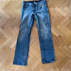 Jeans Filippa K - Använda Filippa K jeans i storlek enligt bild. Pris: 450