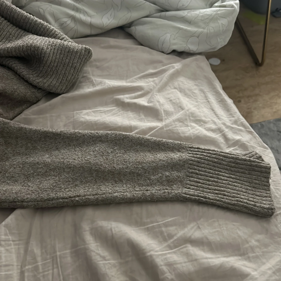 Stickad tröja  - 92