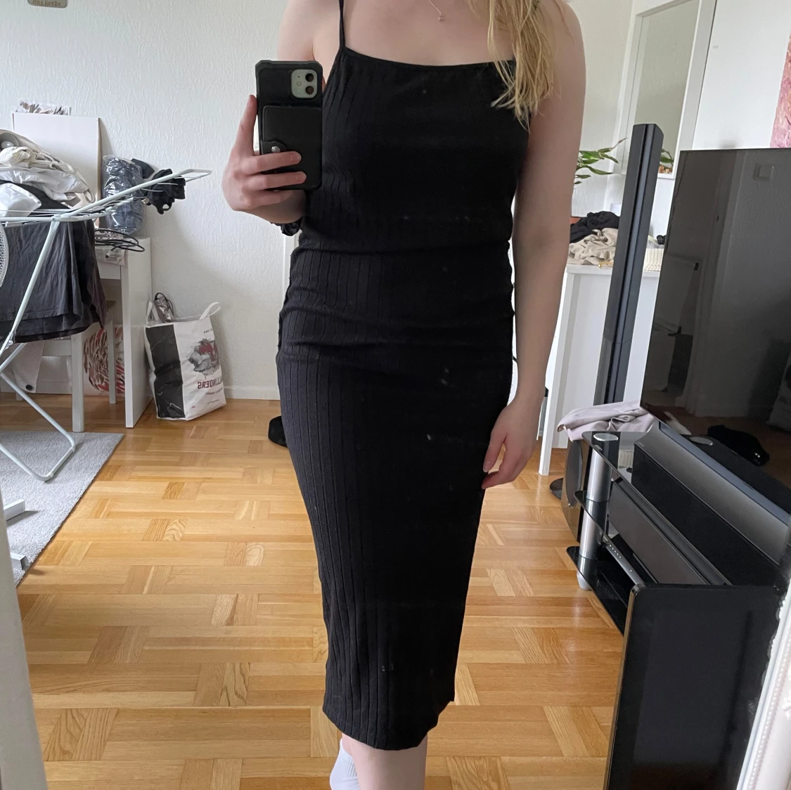 Ribbad klänning - 90