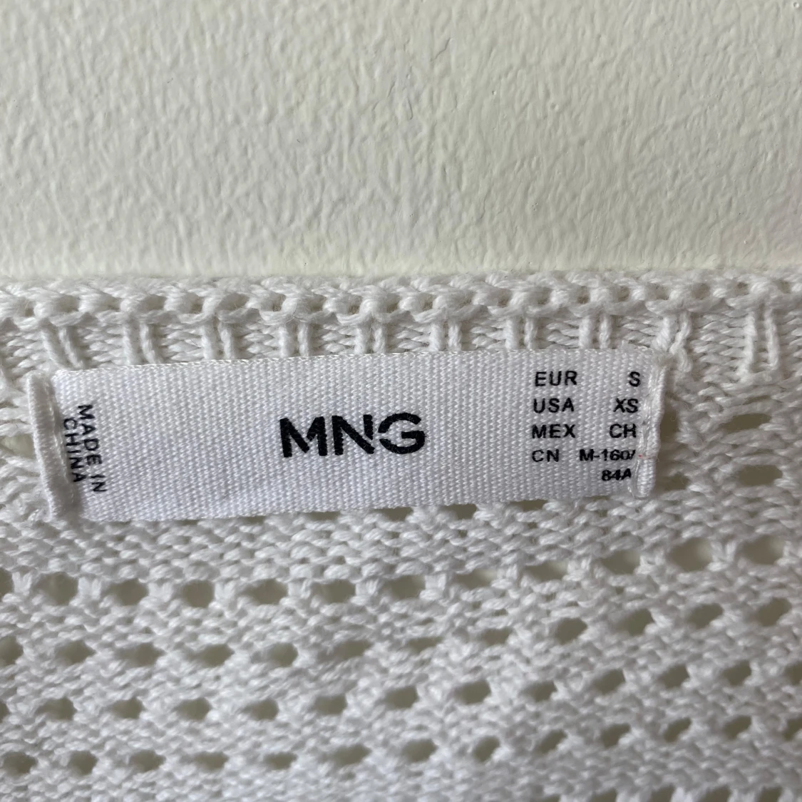 Vit stickad topp från MNG - 92