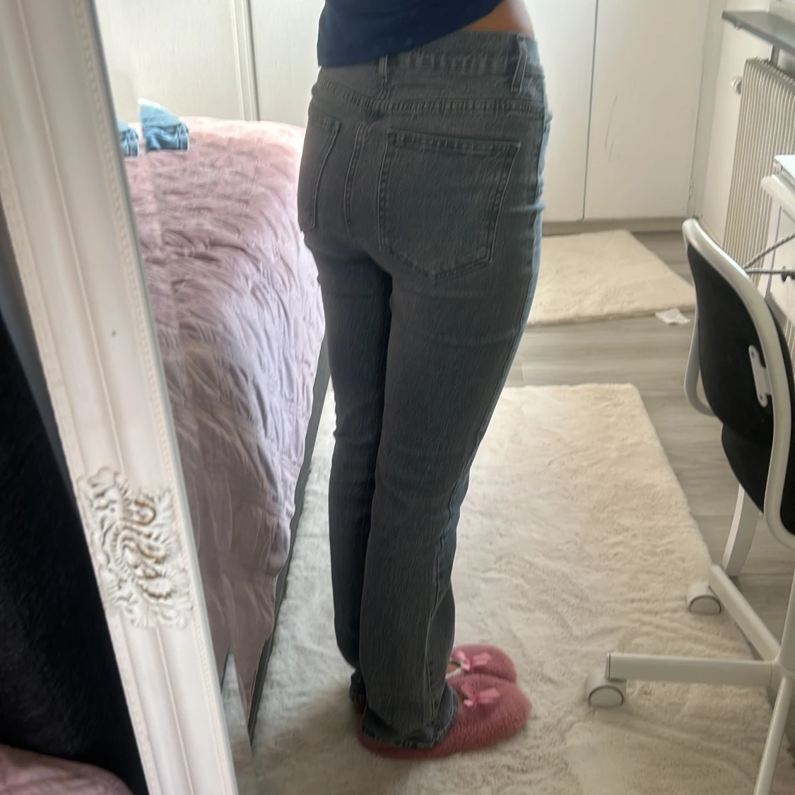 Midweisted straight leg jeans  - 90