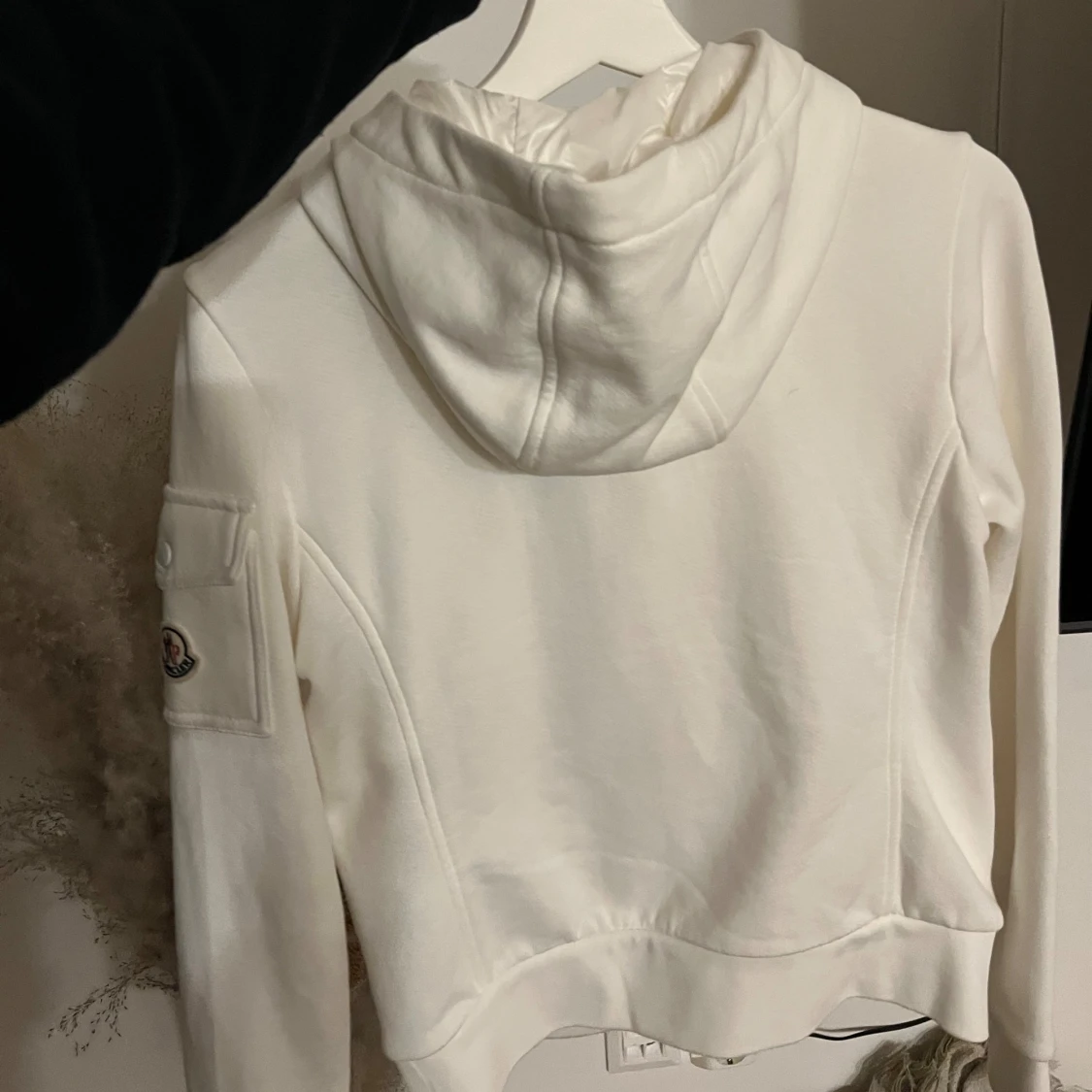 Vit moncler jacka - 91