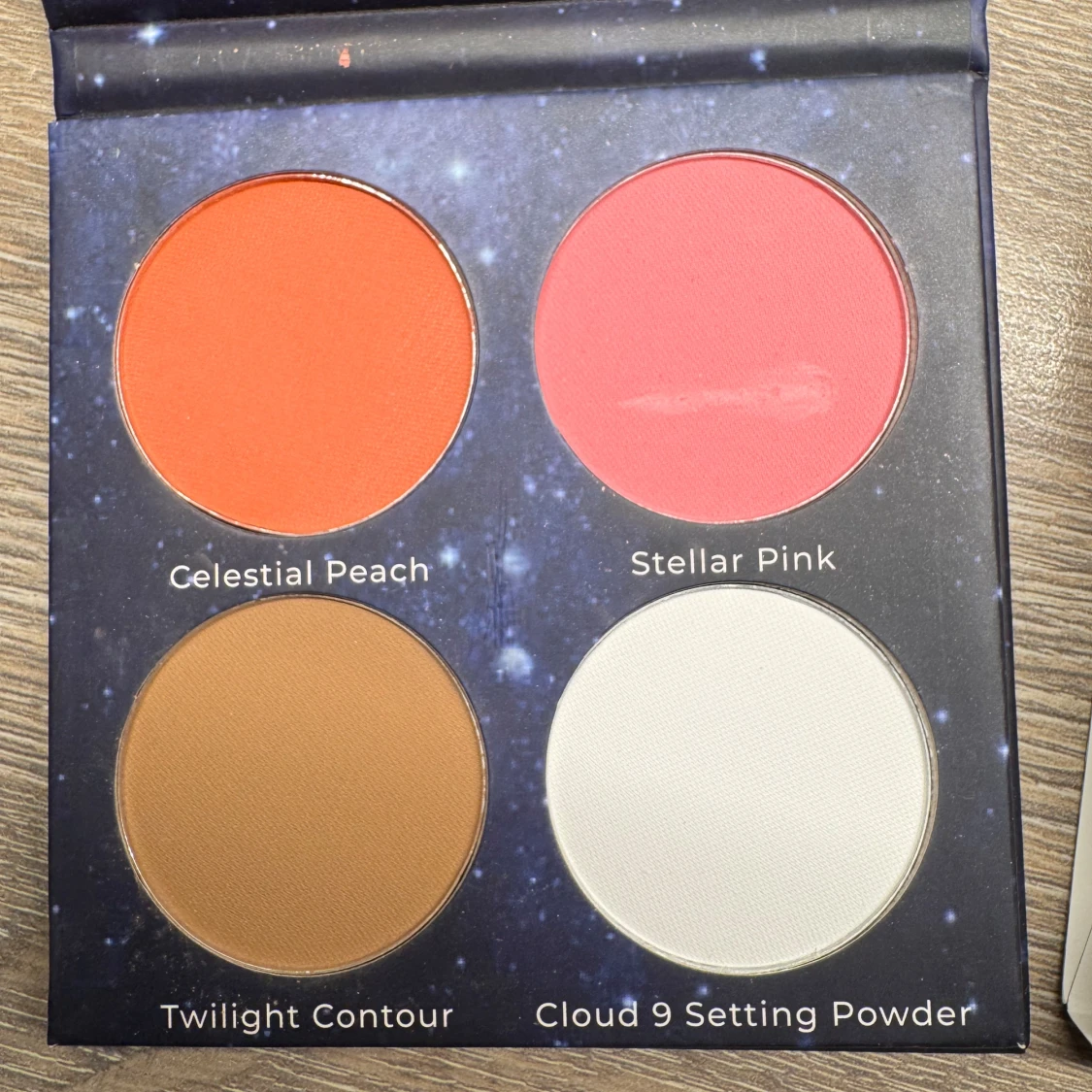 Moonlight Glow Face Palette från LA Splash - 2