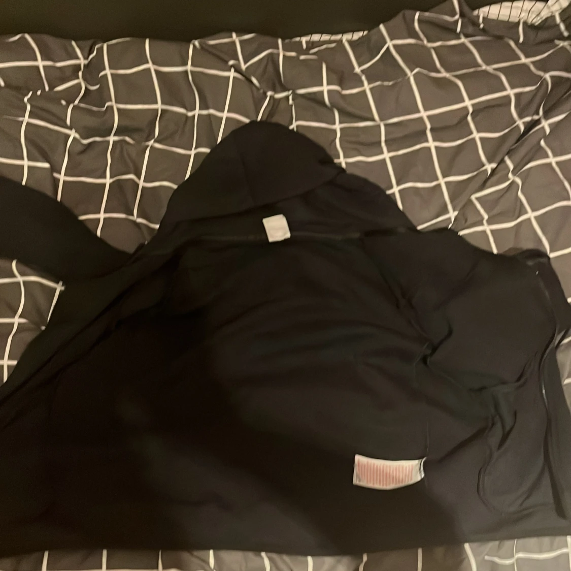 Svart jacka med huva från Nike - 4