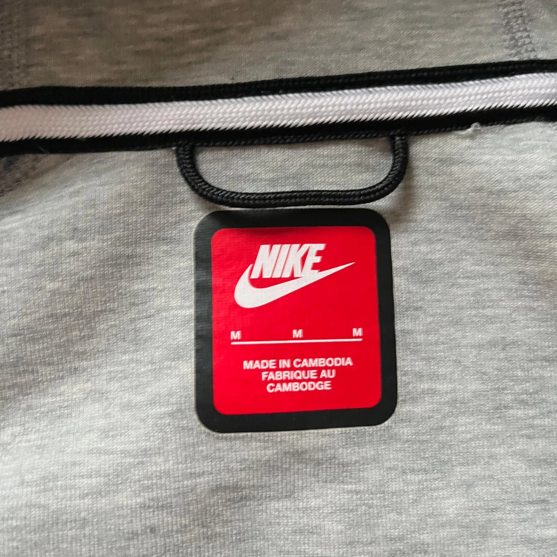 Grå Tech Fleece Hoodie från Nike - 2