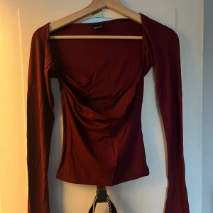 Soft touch - Topp från Gina Tricot! Knappt använd