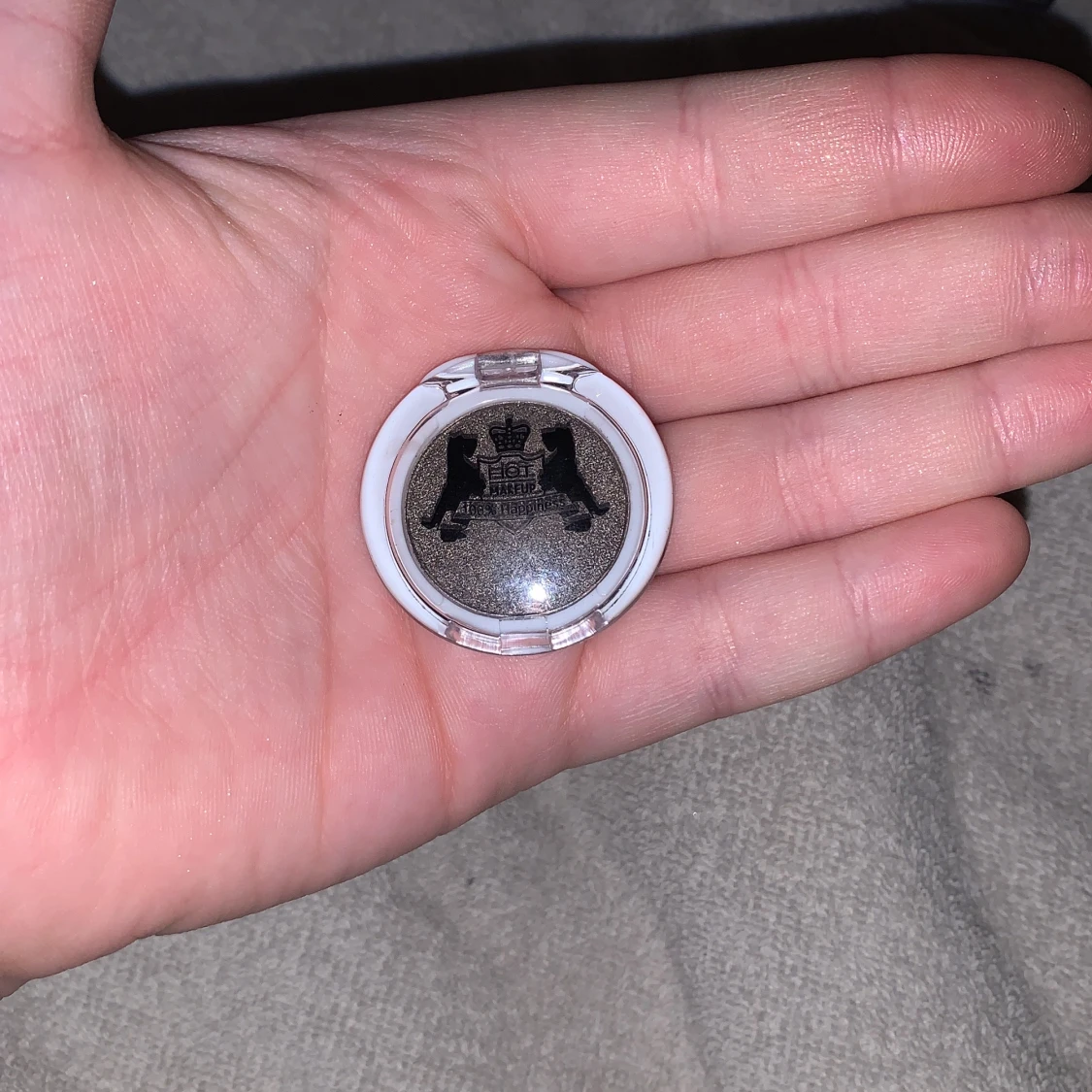 Chromatic ögonskugga från Hot Makeup. använd 1 gång  - 4