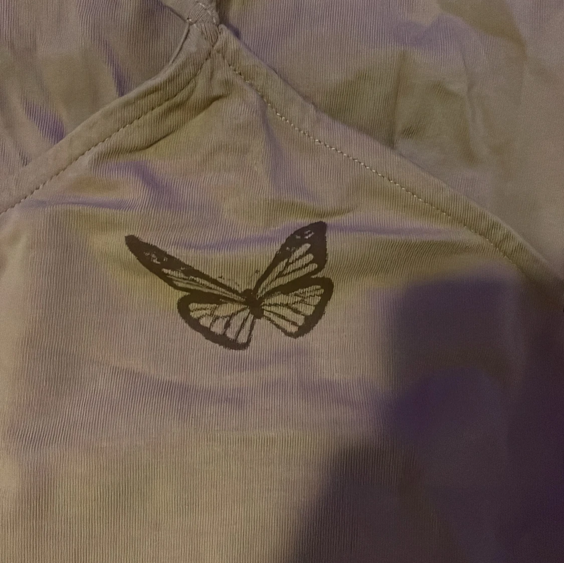 Klänning med fjärilstryck  - 1