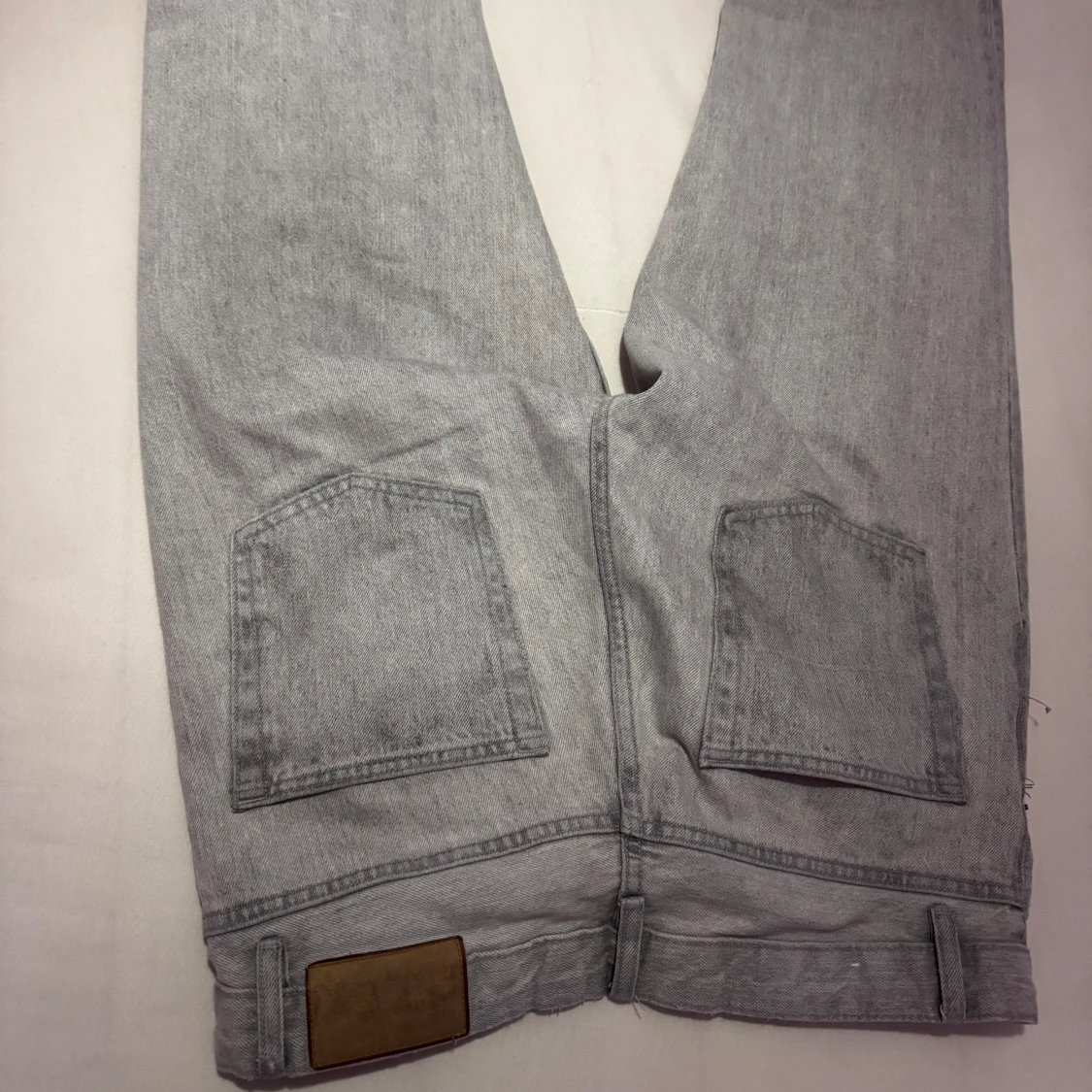 Grå jeans från Zara