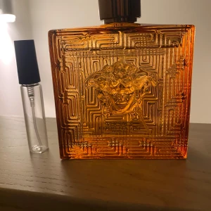 5 ml av Versace Eros najim Eau de Parfum - 5 ml Eros Najim 