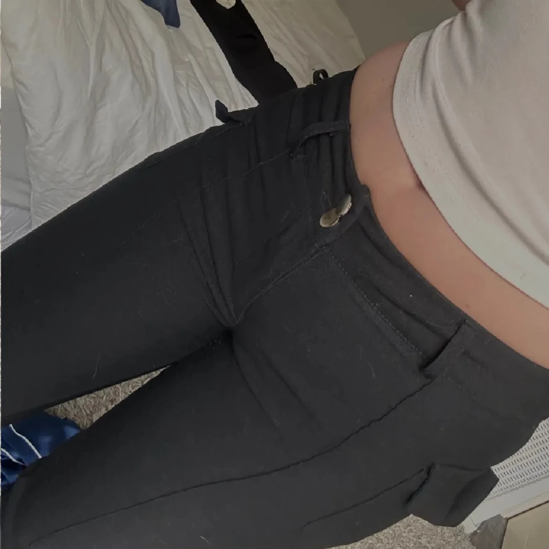 Svarta byxor med bootcut - 90