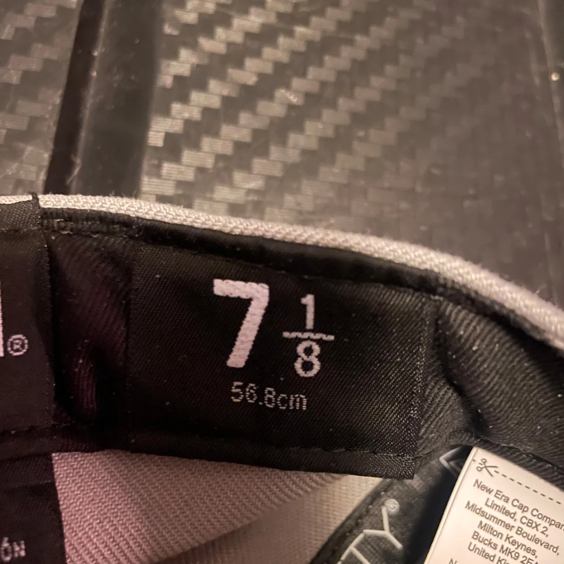 Grå keps från New Era - 91