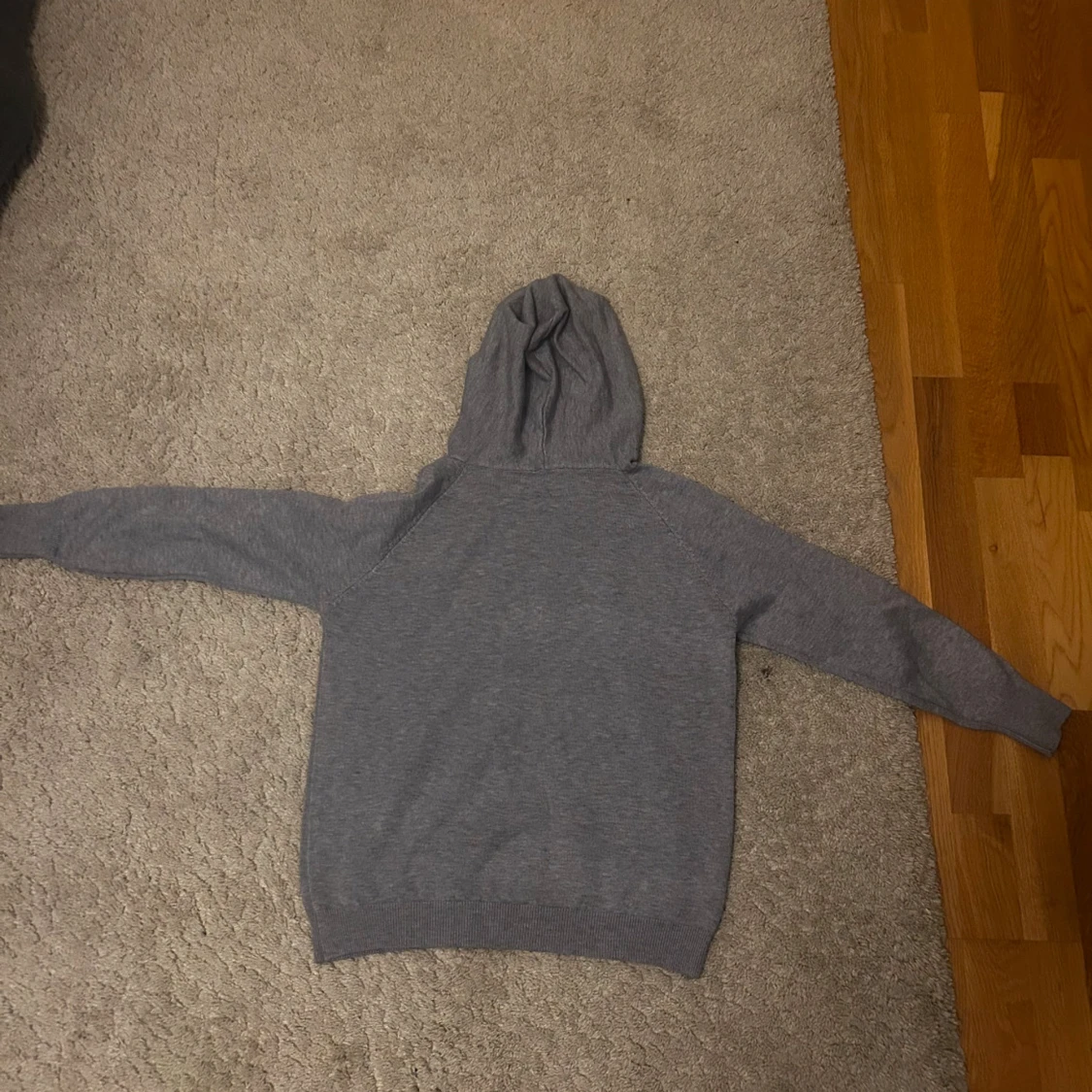 Grå kashmir hoddie - 90