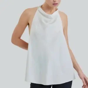 Satin halternecktopp - Slutsåld topp från Bikbok, använd endast en gång. 